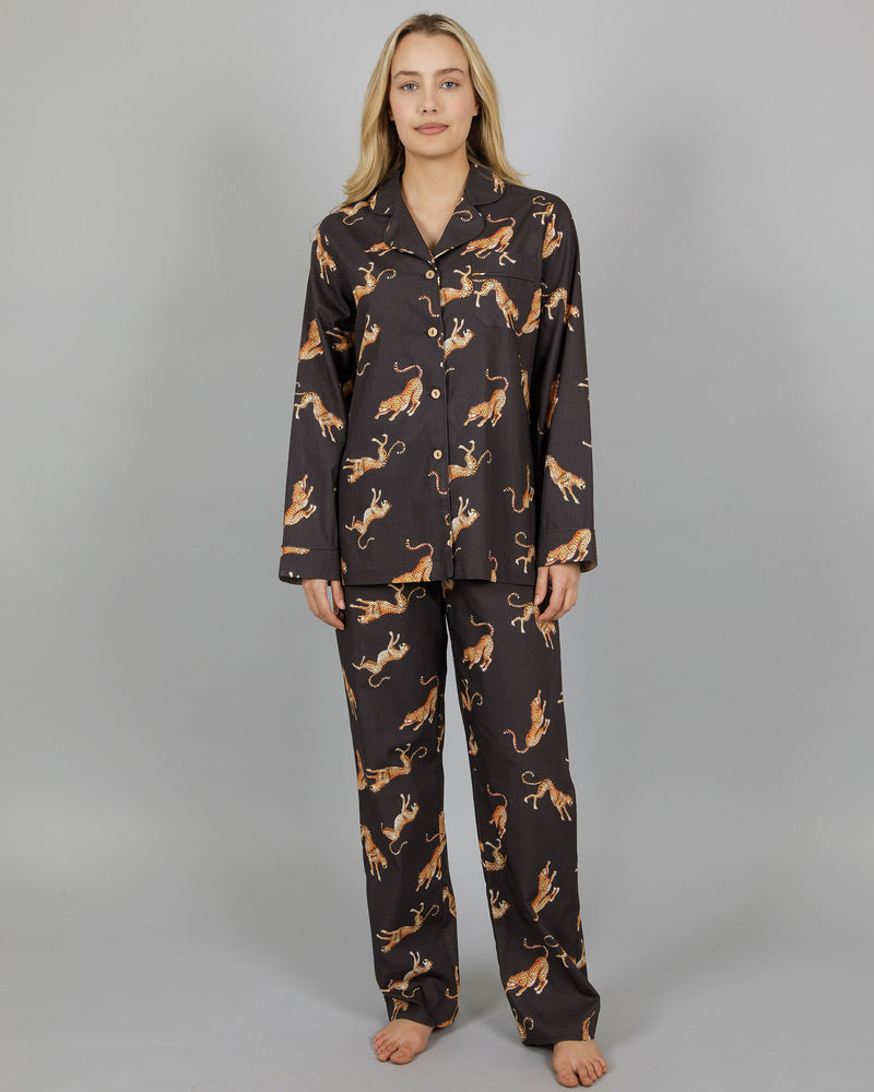 Womens Long Pyjamas Set Jumping Cheetah